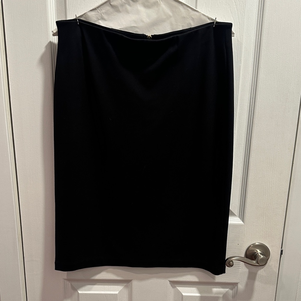 Philosophy Classic Black Pencil Skirt